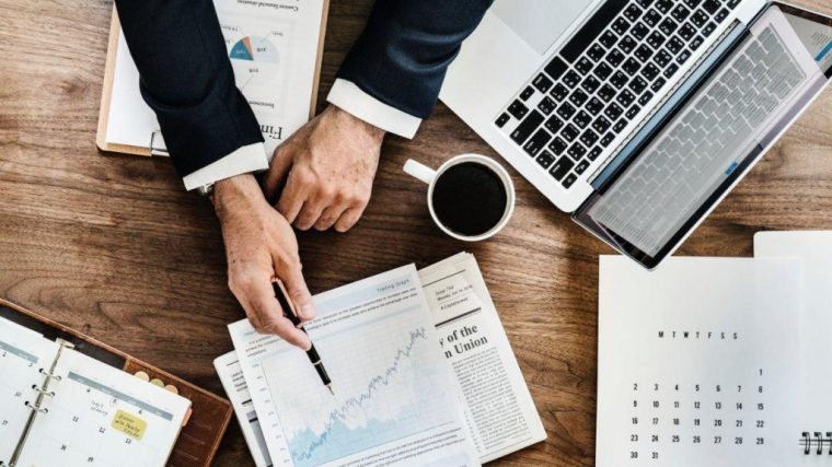The Benefits of Online Business for Students