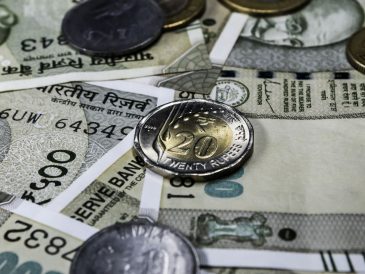 RBI bank deposits rule